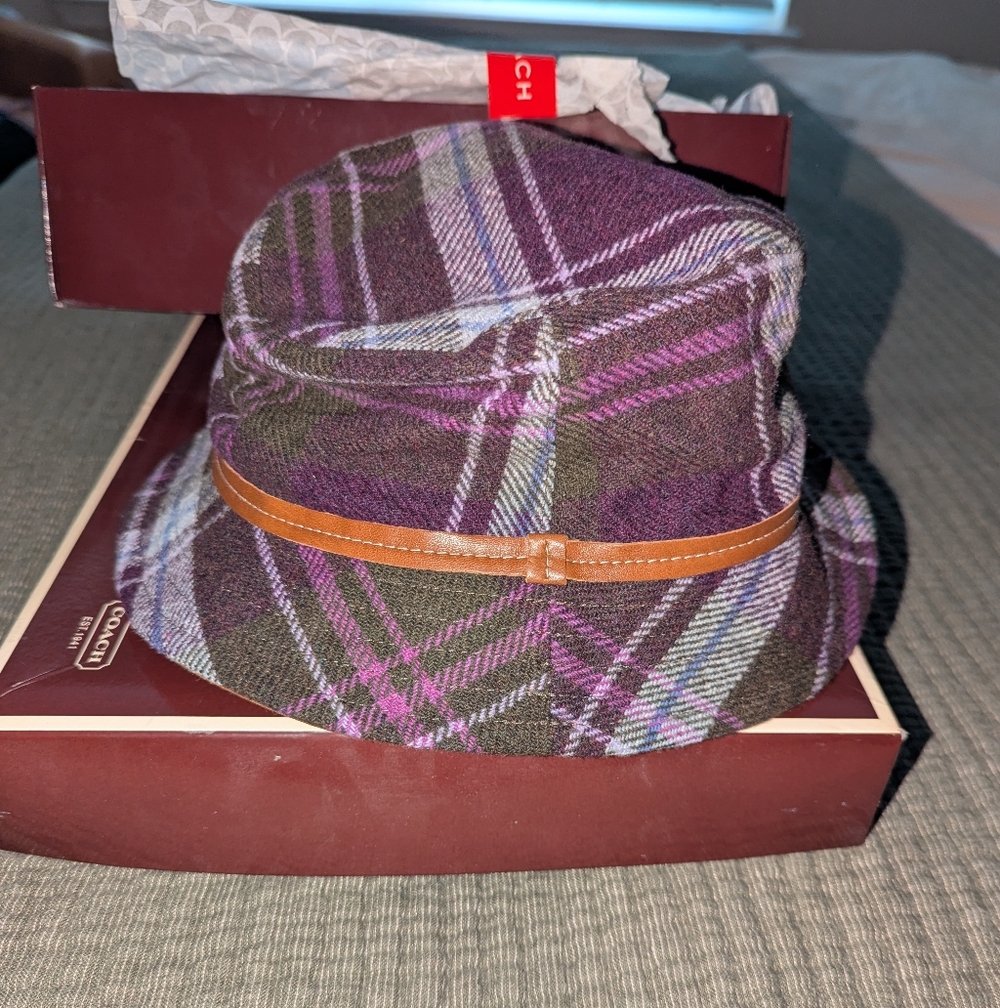 Vintage 2010 Coach Purple Wool And Leather Plaid Crusher Bucket Hat
